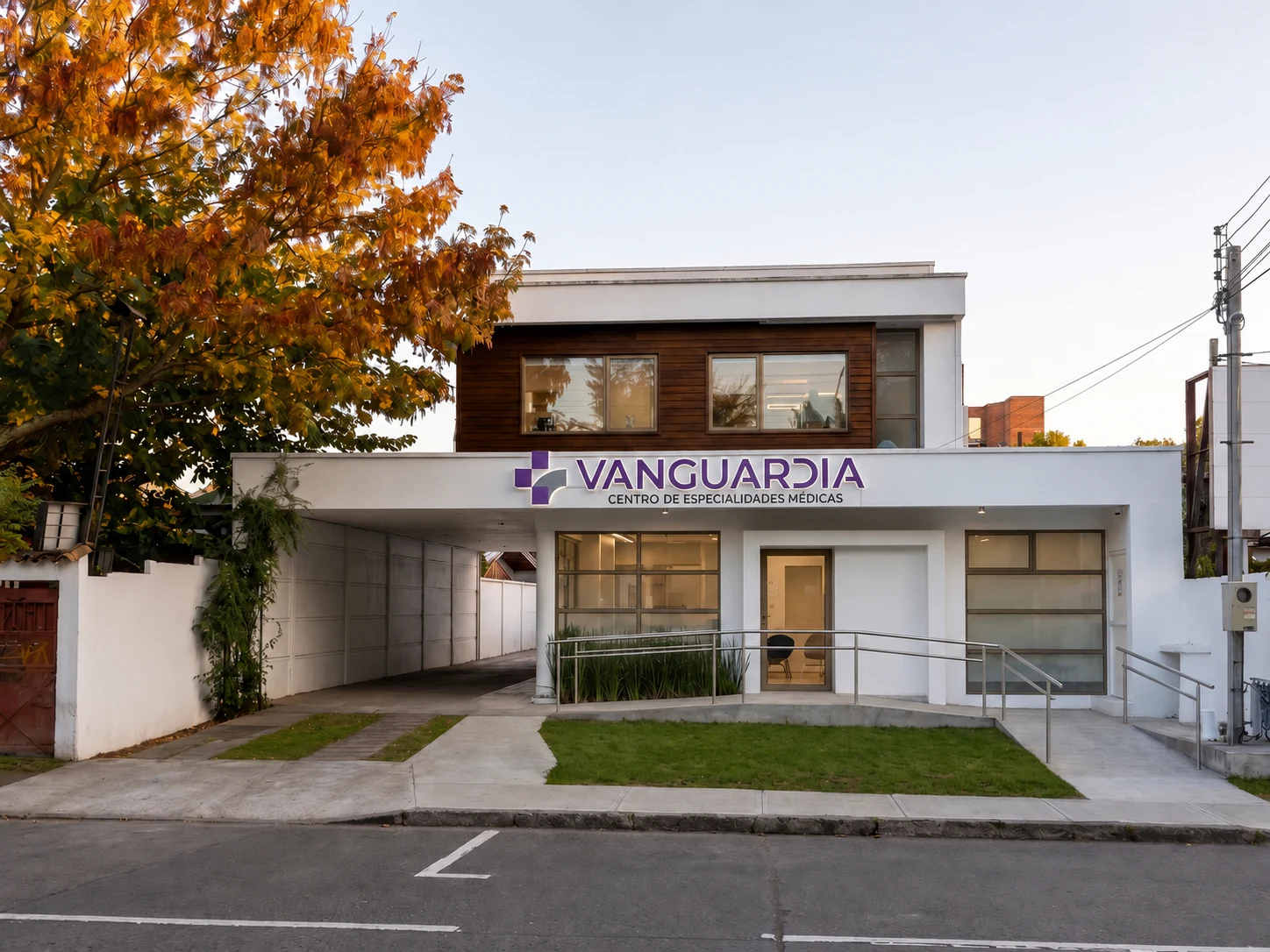 Fachada Centro Médico Vanguardia